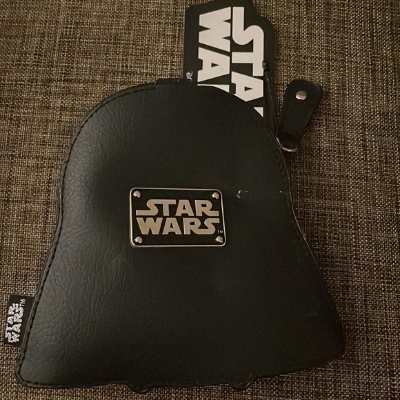 Star Wars Darth Vader Pouch - Picture 2 of 3